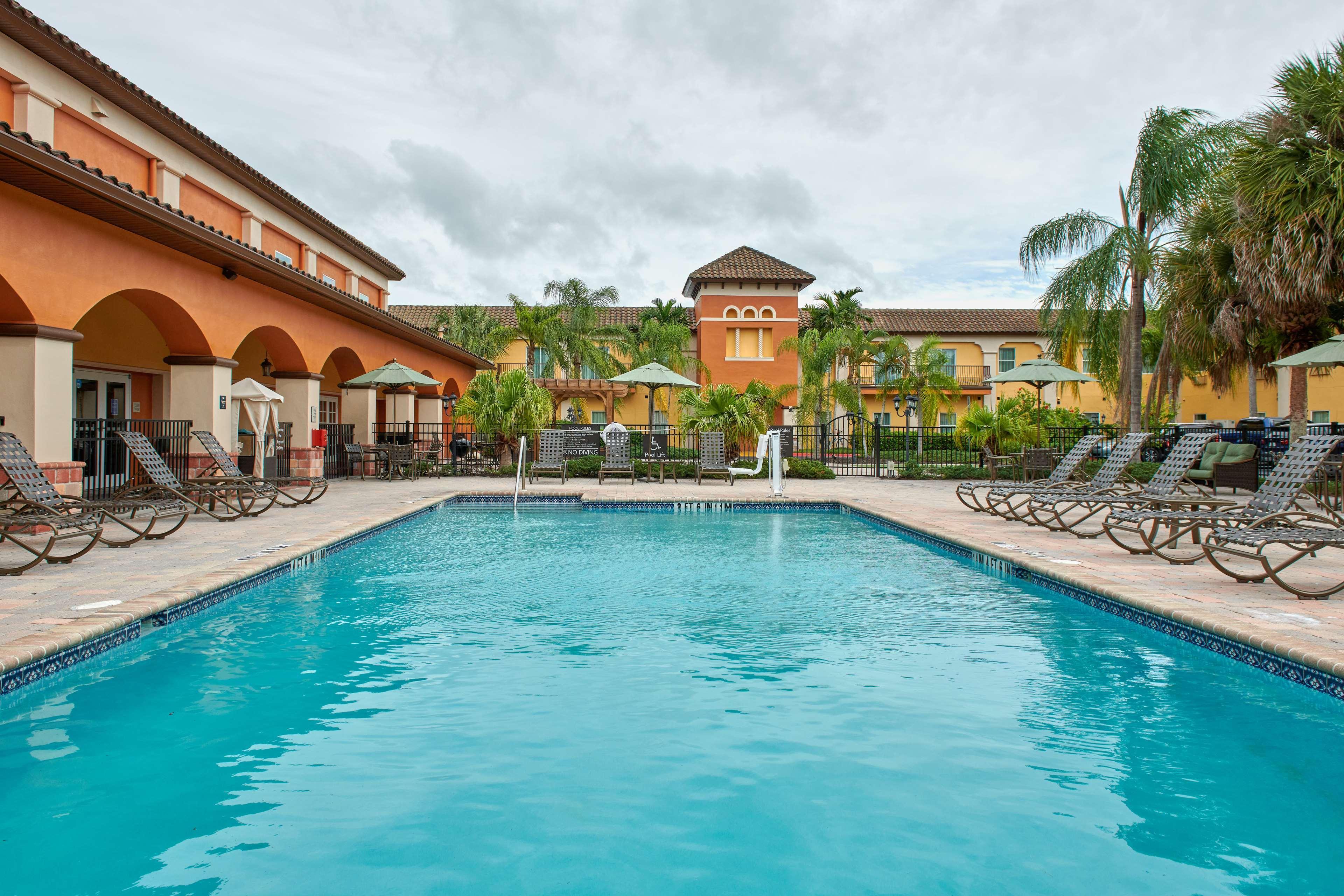 Homewood Suites By Hilton Sarasota Exterior foto
