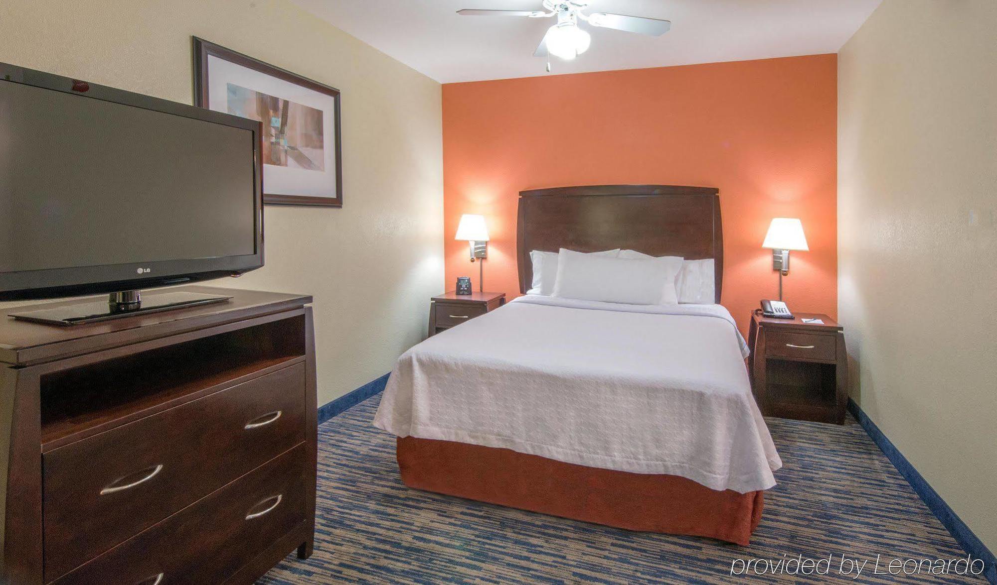Homewood Suites By Hilton Sarasota Exterior foto